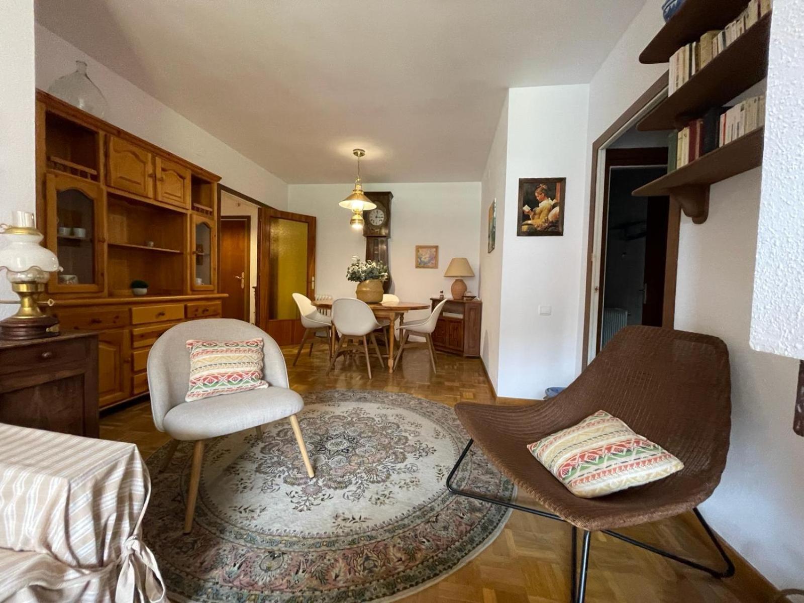 Apartamento Capelot 하카 외부 사진